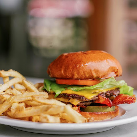 Ms. Rose's Fine Food & Cocktails by null