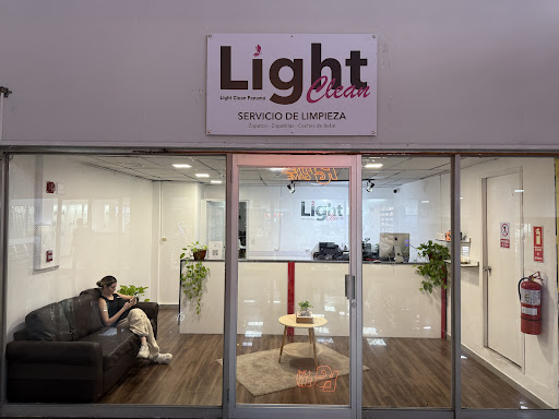 Light Clean Panama