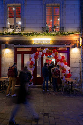 Photo n°75 de POUTINEBROS à Tours (Restaurant)