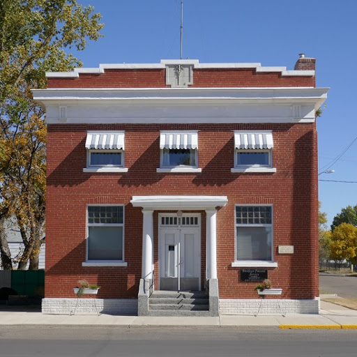 Binkley's Funeral Home (Shaunavon)