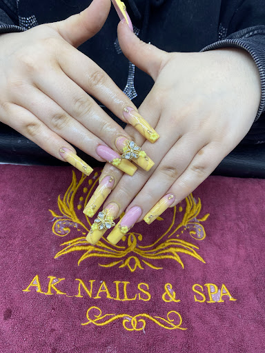 AK Nails & Spa