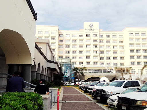 Autobuses Express de Veracruz Terminal Hotel Galería Plaza - Thumbnail