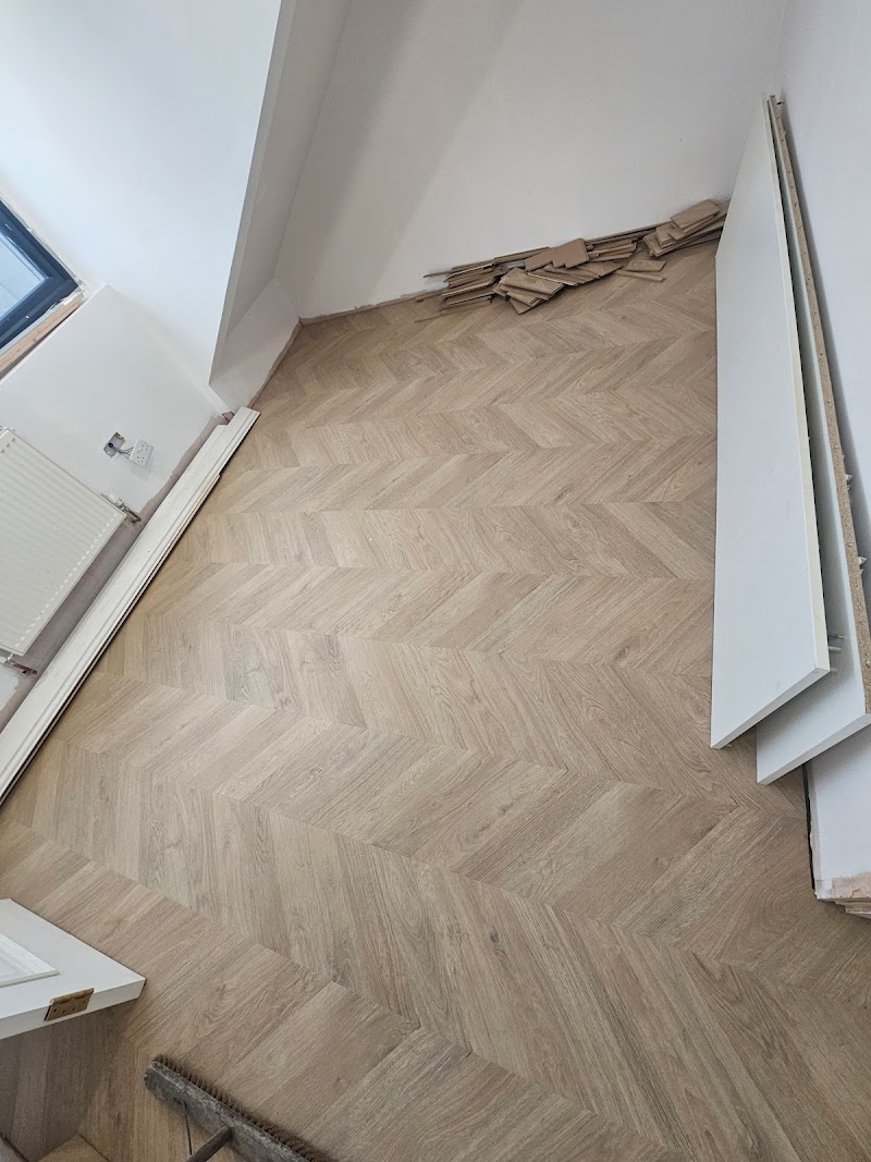 Laminate Floor Fittings photo 2