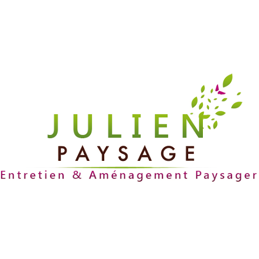 Photo de Julien Piscine & Paysage à Chassenard (03510)