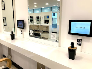 Photo n°19 de DESSANGE - Coiffeur Pau à Pau (Institut de beauté)