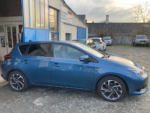 Photo n°1 de L P AUTOMOBILES à Rives-du-Loir-en-Anjou (Garage automobile)