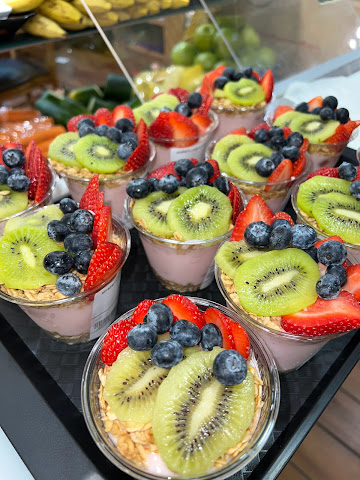 Grab N Go Deli by null