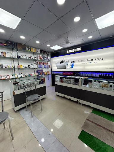Gallery image 12