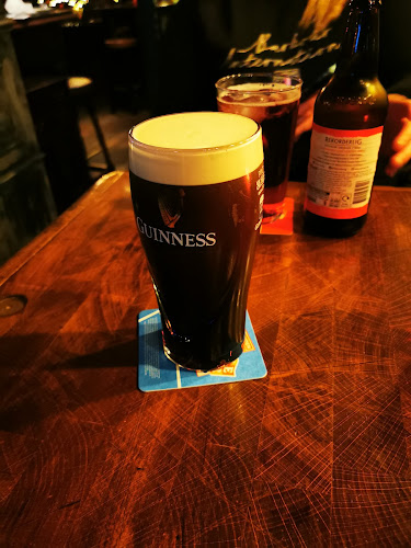 Reviews of The Skinners Arms in London - Pub