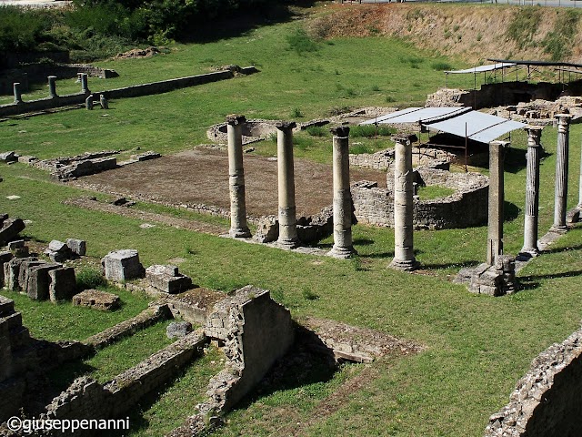 Acropoli Etrusca