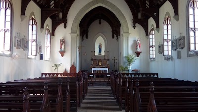 Photos of Eglise Marie Reine