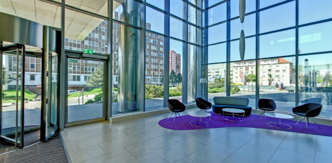 Recenzie myhive Towers v Bratislava - Nákupné centrum