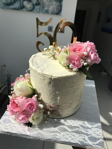 Classy Bakes Cakes - Thumbnail