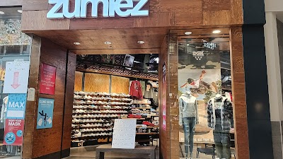 Zumiez