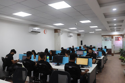 Af1qipphrw6ronut7tob2rb7vzm1trm5mfa79zy5 Mw8=s435 K No