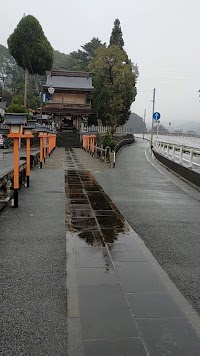 辺田見若宮神社