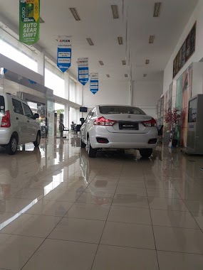 marketing Suzuki Mobil Jakarta, Author: Rohadie -mboy