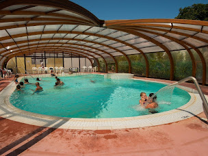 Photo n°34 de Camping Clicochic - Baie de Douarnenez à Poullan-sur-Mer (Piscine)