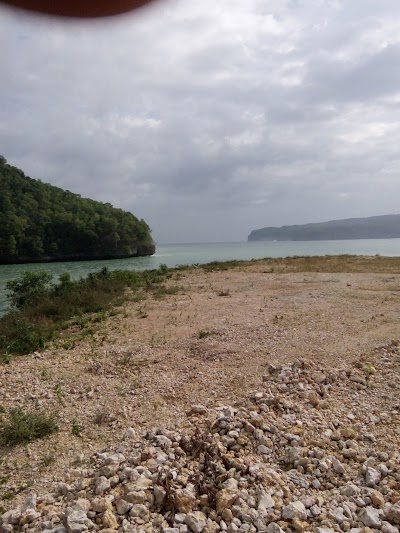 Photos of Pantai Plumbungan