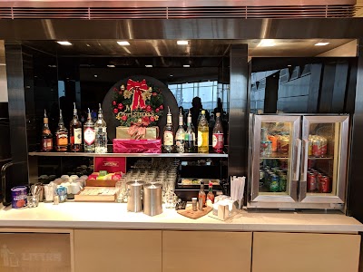 Photos of United Club