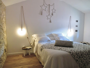 Photo n°50 de Les Didascalies Gîtes Chambre d'Hôtes Gers à Vic-Fezensac (Professeur de yoga)