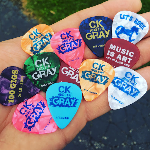 InTune Guitar Picks, Inc. (InTuneGP). Manufacturer of Custom Guitar Picks. Located in Virginia, USA - Thumbnail