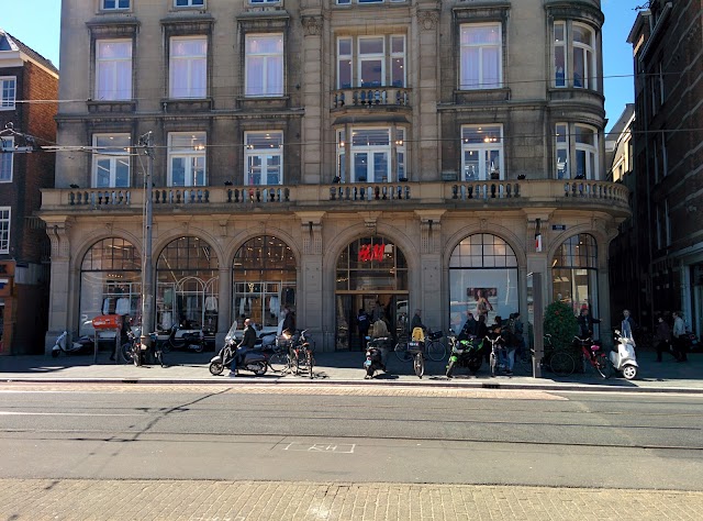 H&M