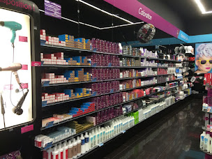 Photo n°11 de La Boutique du Coiffeur à Roissy Cdg (Boutique de santé et beauté)