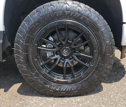 Fred's Tire & Service Co