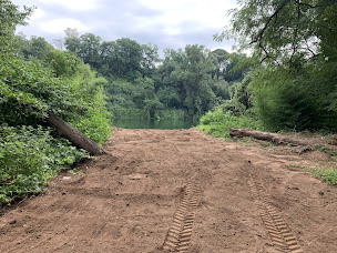 Photo n°18 de BRV’ Terrassement à Puygouzon (Société de travaux publics)