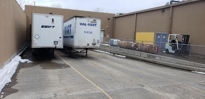 Walmart #1994 GM Truck Recieving