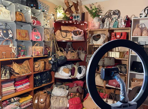 Fashion Asia Limited. Luxury Bags Canada