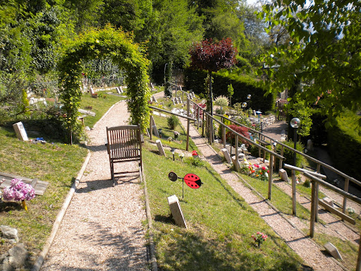 La Mia Isola, cimitero piccoli animali - Thumbnail