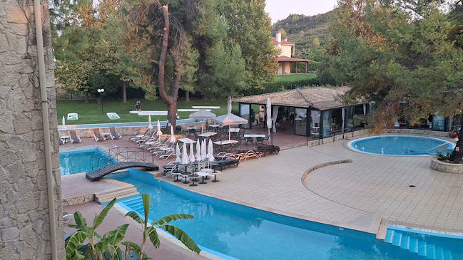 Hotel Lesse - Παλλήνη