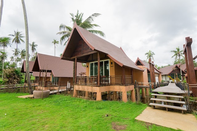 Koh Kood Paradise Beach Resort