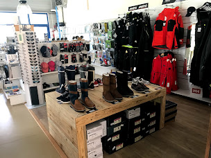 Photo n°10 de USHIP ARZON - YACHTING EQUIPEMENT à Arzon (Magasin d'articles de sports)