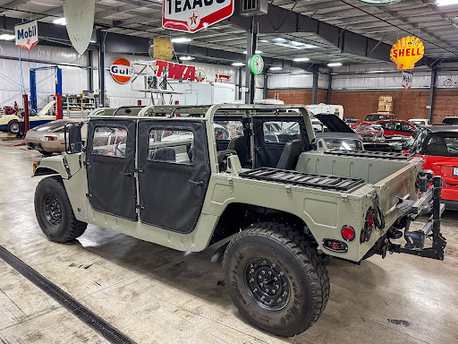 Hummer Vehicle Repair Services - Thumbnail