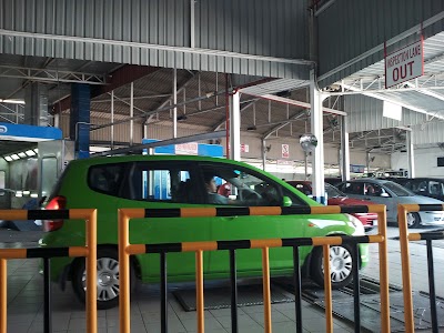 Photos of Bengkel Kereta Berakas Sdn. Bhd.