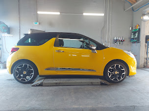 Photo n°9 de JF Diffusion à Vinsobres (Garage automobile)