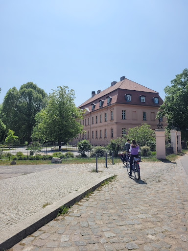Straupitz, Schule - Visual
