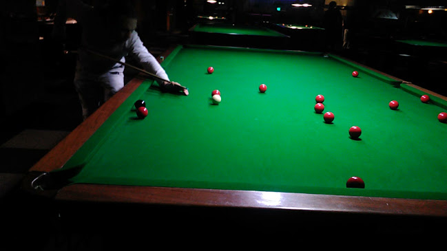 Ozebi Snooker B.V. openingstijden