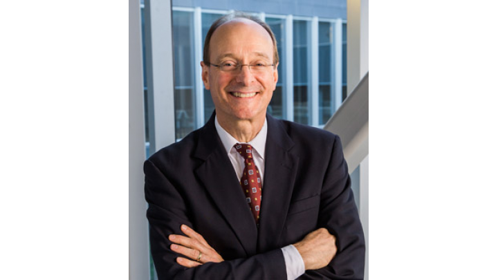 J Bradley Cavender Md