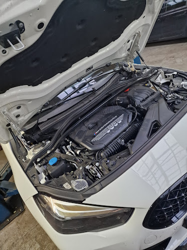 Opinii despre Pokręceni Auto Serwis Damian Brodel în Legionowo - Mechanik samochodowy