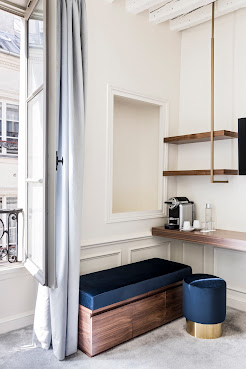 Hotel Verneuil by null