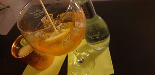 Social Lounge Bar - Thumbnail