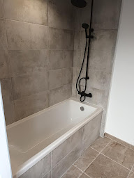 Photo n°5 de FL Chauffage et Bains - Chauffagiste & Rénovation salle de bains à Fenain (Plombier)