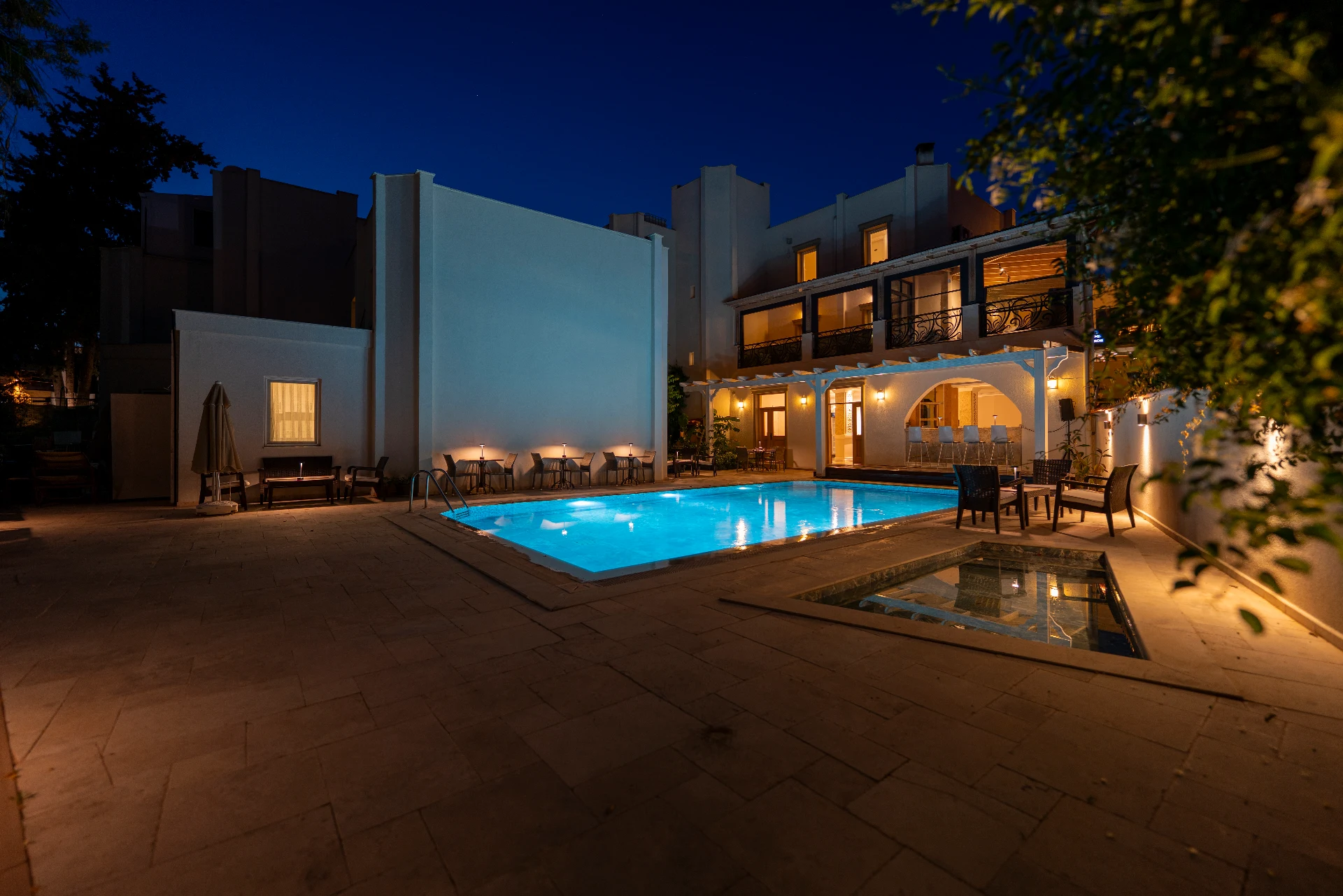 PORTO AZUL OTEL