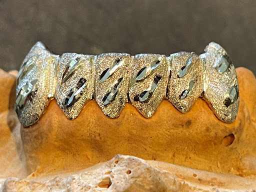 Au Grillz Jeweller - Thumbnail
