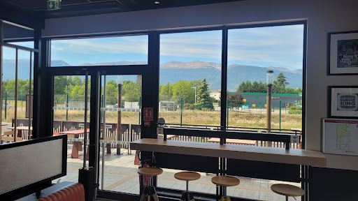 Photo 6 - Burger King