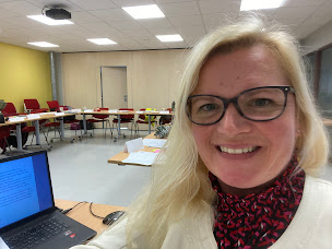 Photo n°7 de Céline DEBUSSCHERE - Sophrologue spécialiste du burn out - Bilan de compétences - Formatrice en gestion des tensions à Marzan (Programme de bien-être)